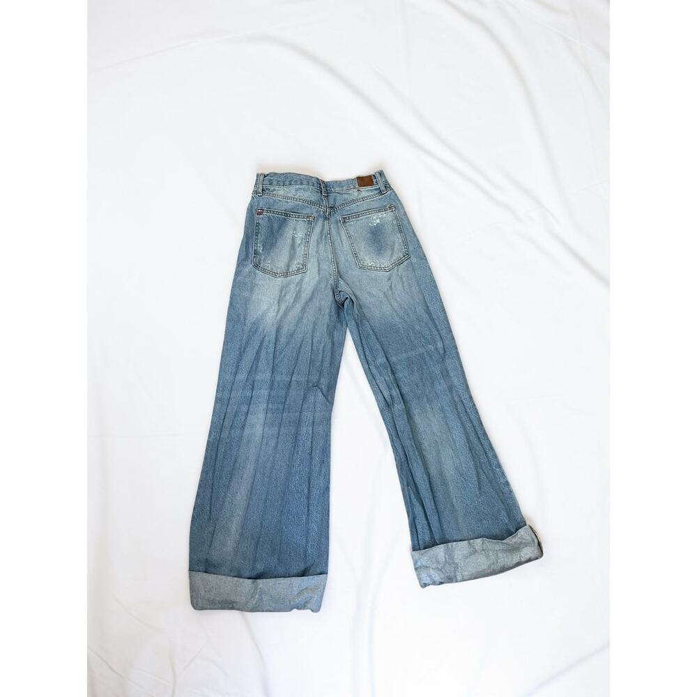 BDG Skater Baggy Jean Y2K Grunge Distressed Light Wash Cuffed Denim Size 27 - Picture 5 of 9